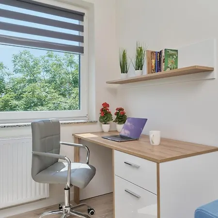 Apartament Piekna Z Parkingiem By Renters Appartement *