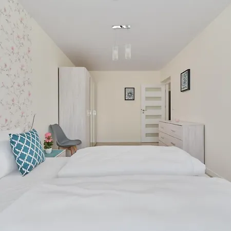 Apartament Piekna Z Parkingiem By Renters Appartement Wrocław